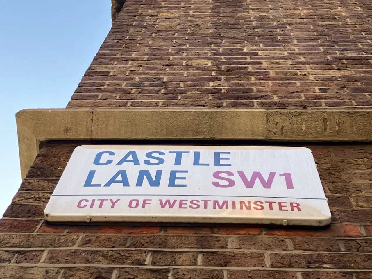 Castle Lane SW1 street sign, City of Westminster